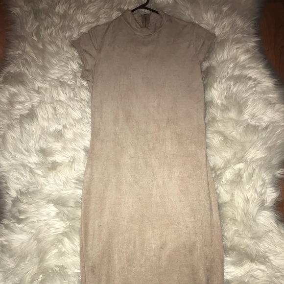 Dresses & Skirts - Nude turtleneck suede midi